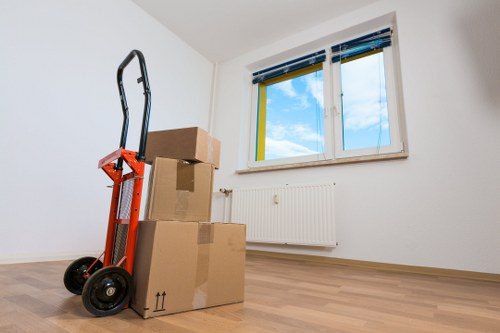 Choosing the right storage unit in Maidavale